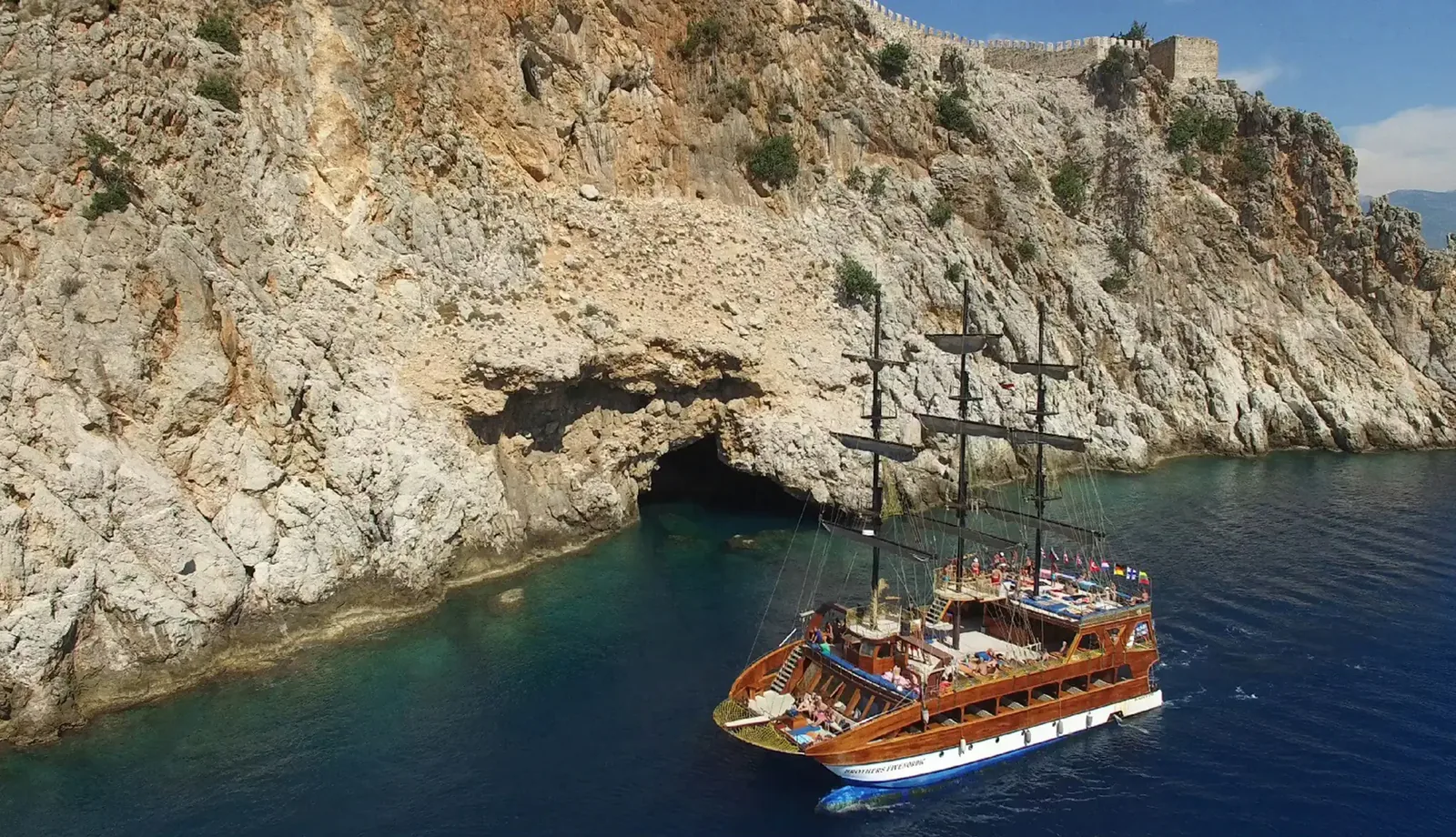 Alanya Katamaran-Bootstour — Baden in der Teufelshöhle — 5